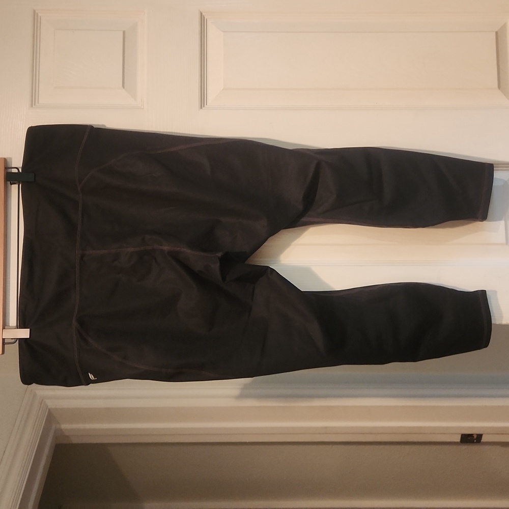 Fabletics 3x Faux Leather Pleather Crop Active Leggings Activewear - Picture 4 of 11